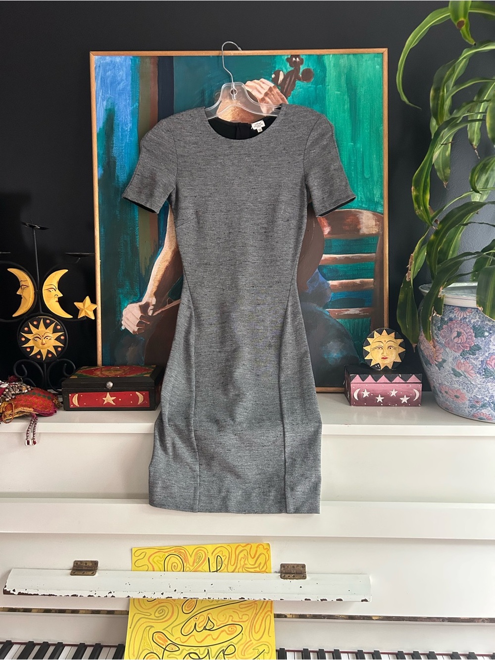 Wilfred Aritzia XXS Grey Short Sleeve Sheath Dress Minimalist Work Office